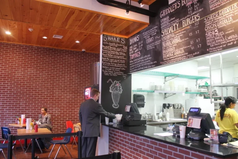Griddler’s Burgers and Dogs Coming To Campus