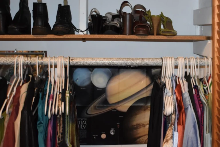 Using Astrology to Pick Your Outfit