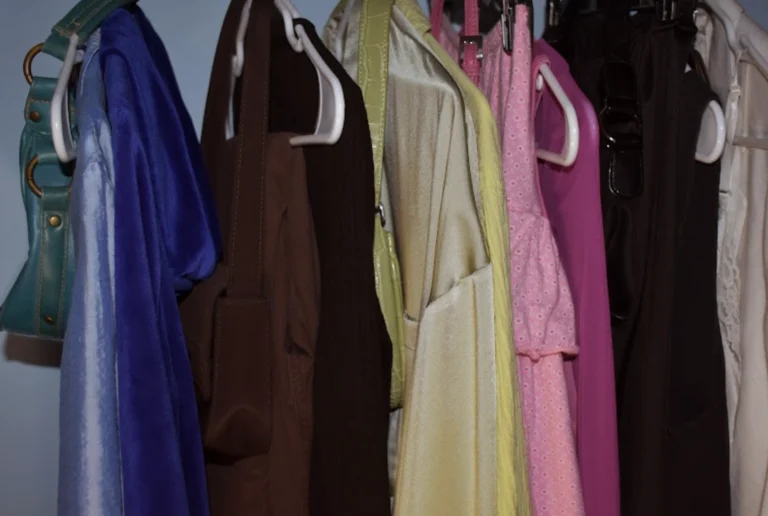 The Color Capsule