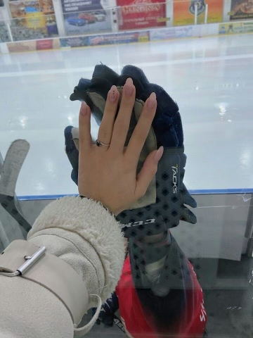 What the Puck is Up With Hockey Romance?