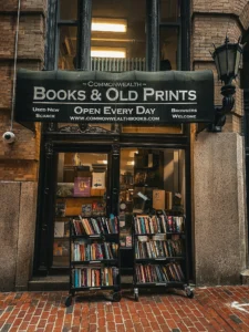 Commonwealth Books
