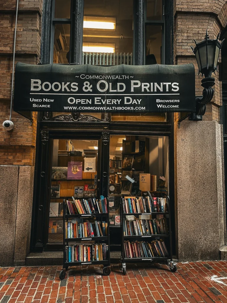 Commonwealth Books